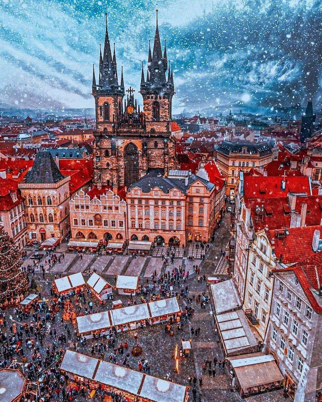 Snowy Prague, Czech Republic.jpg